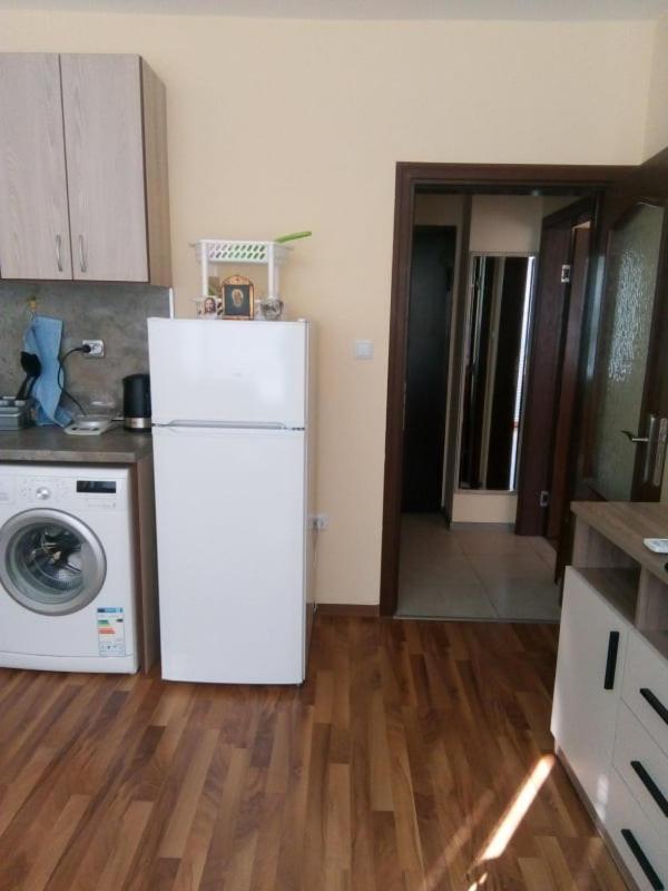 ブルガスCozy Apartament Naydenovアパートメント エクステリア 写真